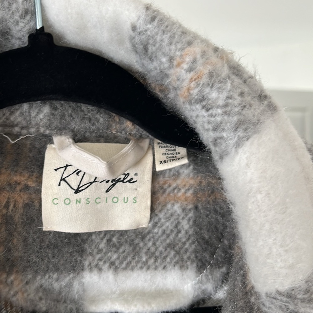 RD Style Conscious Shacket - Picture 2 of 3